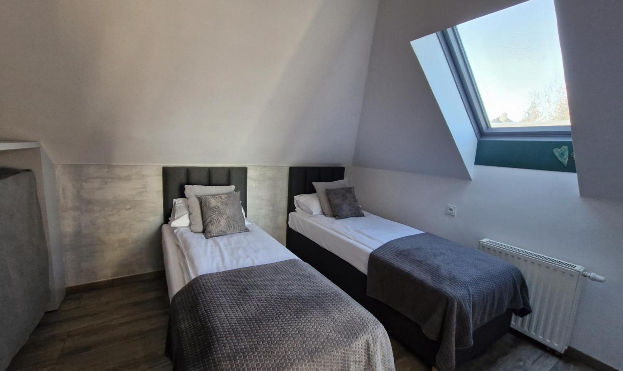 Swit - Apartament W Jezowie Sudeckim Jezow Sudecki Extérieur photo